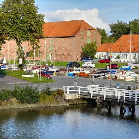 Nordfriesisches Haus 호텔 3*